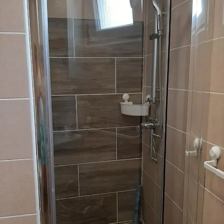 4 Apartament